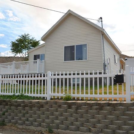 Baby Blue Sky - Price 2Bd - Newly Remodeled - Nearby Trails Apartment ภายนอก รูปภาพ